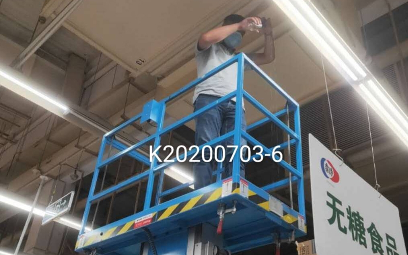 超市集中空調(diào)通風衛(wèi)生檢測現(xiàn)場